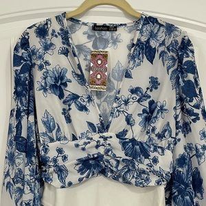 NWT Boohoo bodysuit - size US 6